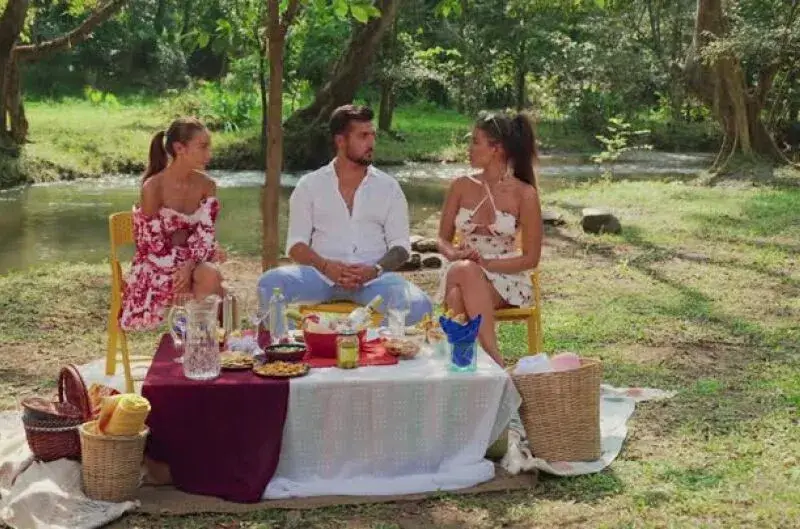 Тотал щета! Чаша шампанско напълно отврати Косара от Васил