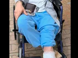 УЖАС: Плачков в инвалидна количка! Какво се случва? (Снимки)