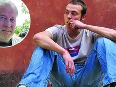Уош МС ще живее като баща си