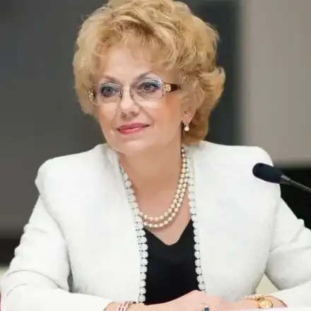 Валерия Велева: Скарат ли се Борисов и Пеевски, отварят път на Радев към властта