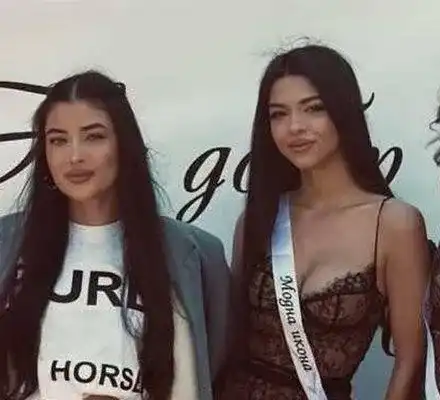 Внучката на Людмила Живкова стана модна икона