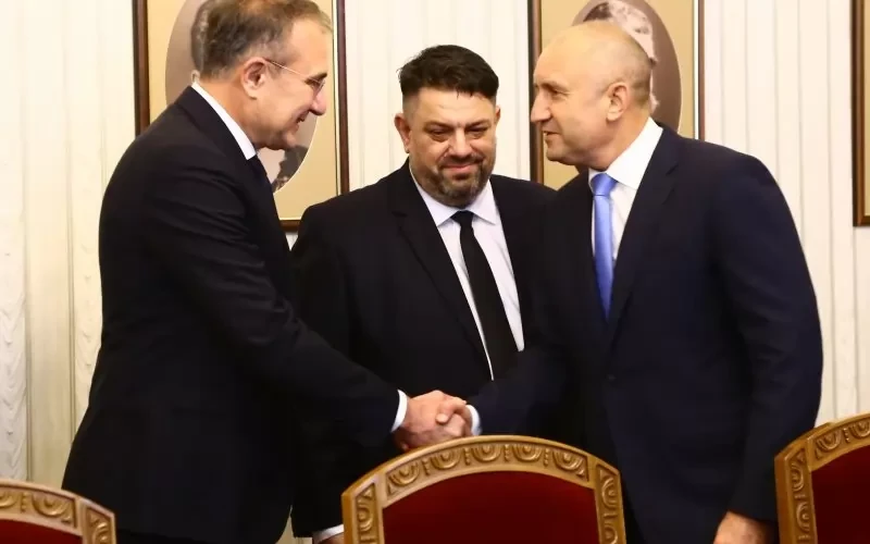 БСП и Слави охладняха към Радев 