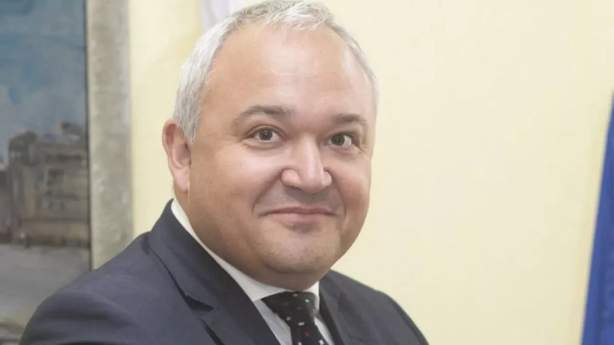 Иван Демерджиев си купил кола за 250 бона, след като надплатил 81 млн. лв. на фирма за смяна на личните карти