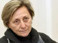 Нешка Робева на прага на 80-та си година: Не съм желязна, а ръждясала, скърцаща лейди