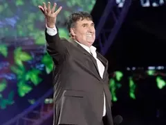 ПРОКЛЯТИЕ: Вижте какво сполетя Веселин Маринов след края на "Капките"