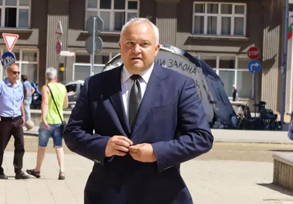 Прокурори душат сделки на Иван Демерджиев със земеделски земи