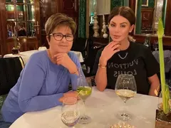 РАЗДОР! Мама Кунка с ултиматум към Светлата: Не съм ти слугиня, марш да работиш!