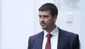 Запорираха и колите на Ивелин Михайлов