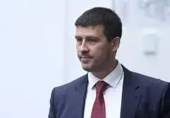 Запорираха и колите на Ивелин Михайлов