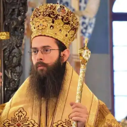 Защо църквата обяви война на нестинарите с икони?