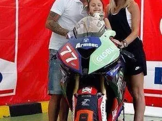 Защо Мартин Чой не иска да се показва с бременната Натали Трифонова