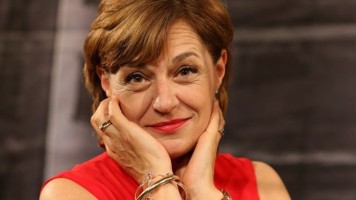Актрисата легенда Мария Сапунджиева: Откакто не съм щатна, се скъсвам от работа – играя в 12 спектакъла