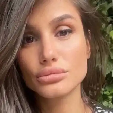 Алекс Гърдева скъса с гаджето