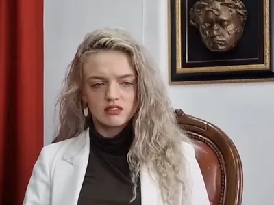 Анна Кошко е в шок!! Половинката на Деян Донков ридае на улицата: Не мога да дишам! (ВИЖ ТУК)