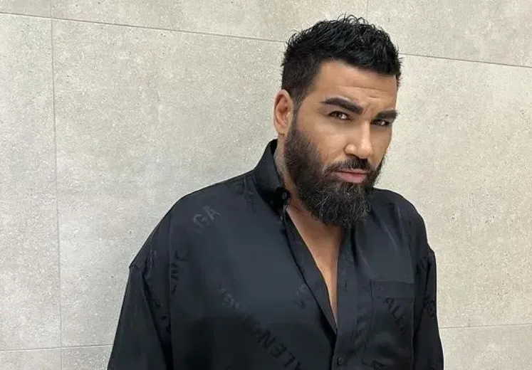 Азис яде само специален шоколад