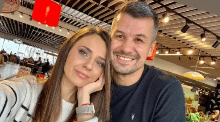 Бесте Сабри  заживя с Айкут