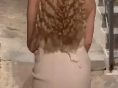 Бременна или яко напълняла? Какво се случва с Антония Петрова