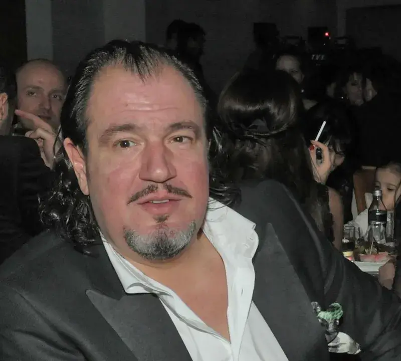 Честито! Добромир Гущеров чукна 63 с любимата си жена Диана: Синът му Християн не е желан на празника! (СНИМКИ)