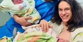 Даяна Ханджиева: Близначките се надпреварваха коя да излезе първа