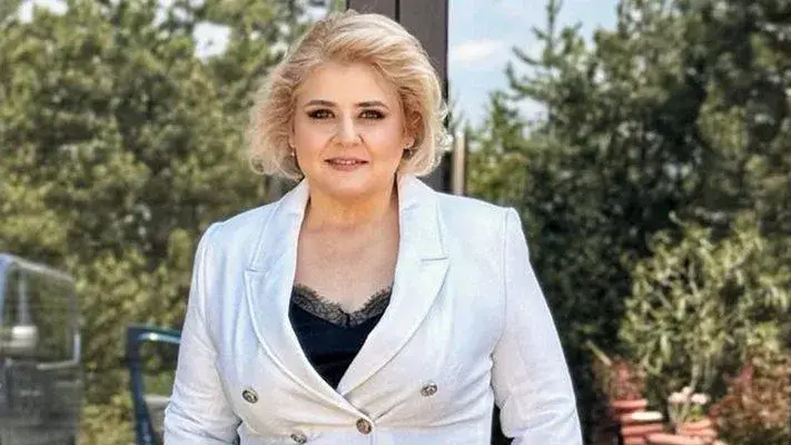 Дебеланката Пефтичева  смени спорта с технологии