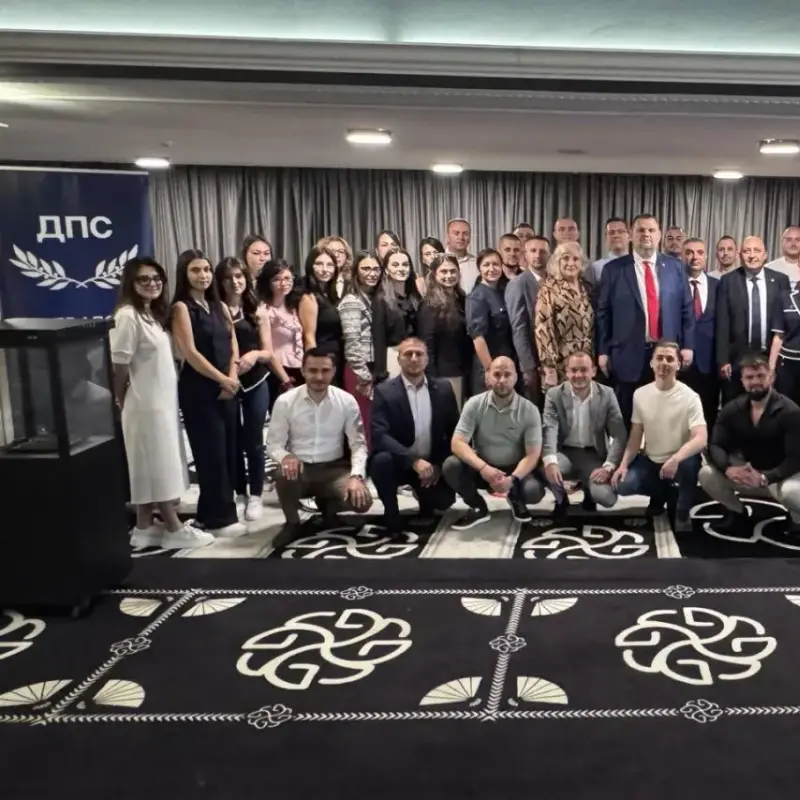 Делян Пеевски, лидер на ДПС и ПГ на ДПС-НОВО НАЧАЛО към младежите: Нашата мисия е да върнем държавата на хората, да я направим силна отново!