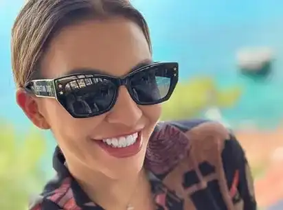 Деси Цонева сложи фасети