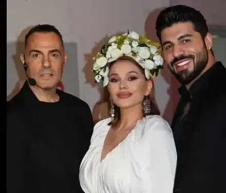 Деси Слава тръгна на турне