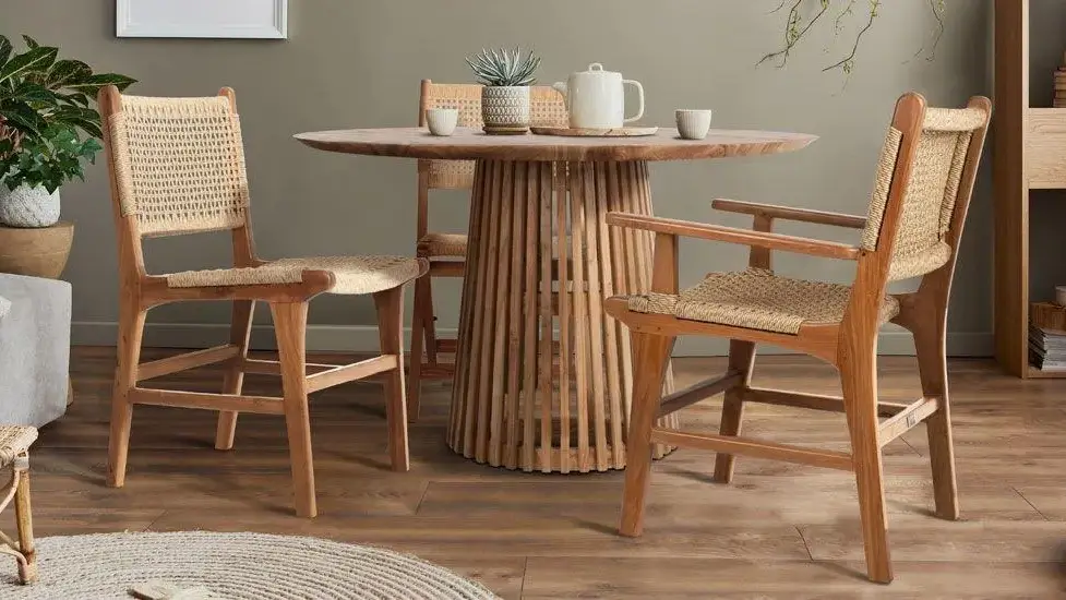 Дизайнерските мебели вече са достъпни за всеки! СУПЕРМЕБЕЛИ предлагат ЛУКС на разумни цени