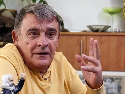 Джеки Стоев спешно търси телепати