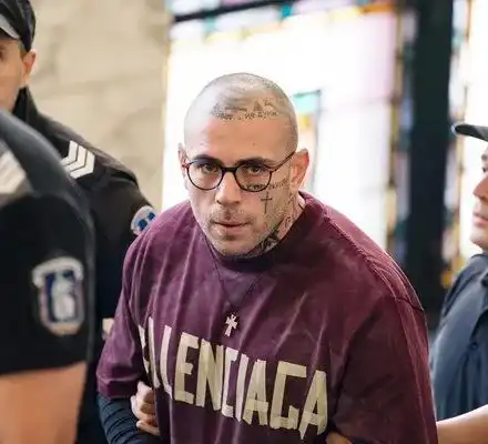 Джигитът-убиец Семерджиев мързелува в пандиза (Съди затвора за 200 бона)