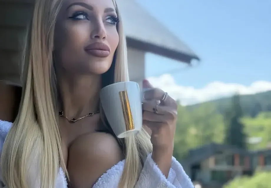 Джулиана Гани грабна парцала