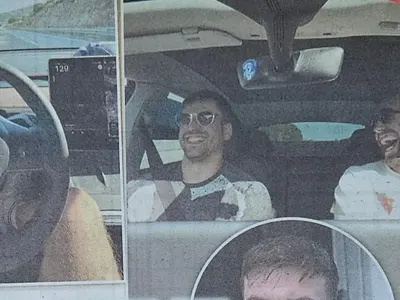 Ергенът Виктор с кола за 100 бона (Снимки)