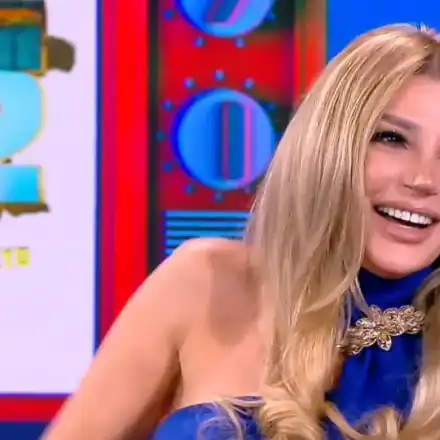 Есил Дюран постоянно ремонтира