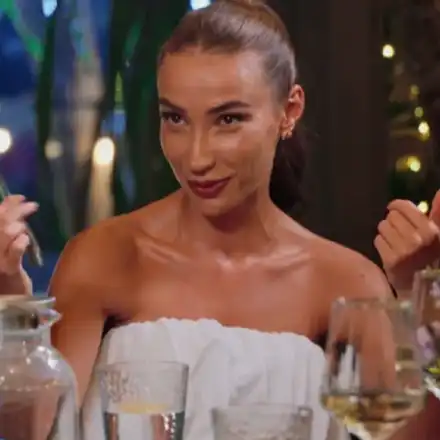 Ферай от „Ергенът”  започна работа