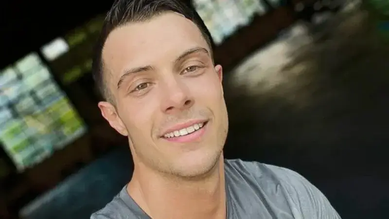 Филип Буков бомбардиран със с*кс оферти и г*ли снимки, даже и от мъже: Г*йове ми пращат снимки на г*зовете си!