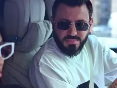 ГРЪМ!! Мартин Николов към Косара: Любов моя! (двамата се награбиха - СНИМКИ)