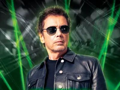 Жан-Мишел Жар: Първите писма получих от България