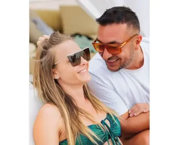 Жената на Коцето стана доктор! Надето преподава в НБУ