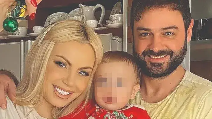 Камелия най-после призна за сурогатното майчинство