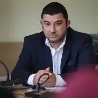 Карлос Контрера: Организира ли “Лукойл” картел и пречи ли за вноса на горива?