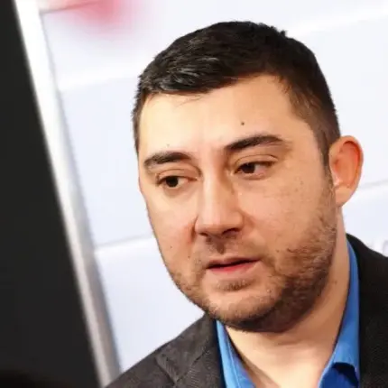 Карлос Контрера: ППДБ и Спаси София вкарват в борда на метрото хора, свързани с Валентин Златев и Николай Вълканов. Бранят със зъби и нокти статуквото