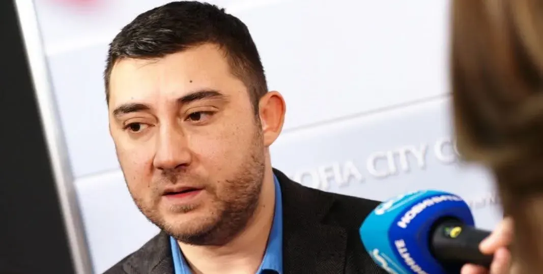 Карлос Контрера: ППДБ и Спаси София вкарват в борда на метрото хора, свързани с Валентин Златев и Николай Вълканов. Бранят със зъби и нокти статуквото
