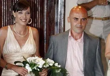 КАТАСТРОФА: Мъжемелачката Виктория Петрова пак сама и с разбито сърце!