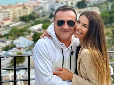 Като копой!! Новата на Рачков не го изпуска от очи: Виктория се мъкне с него на аванта по събития и дебне! (СНИМКИ)