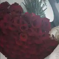 Кой подари 500 рози на бившата на Мартин? Йоана показа картичка с любовно послание