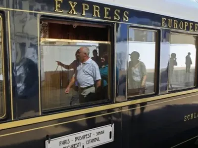 Легендарният "Ориент експрес" преминава през два български града днес