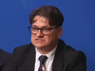 Мариан Бачев пръв може да излети от правителството