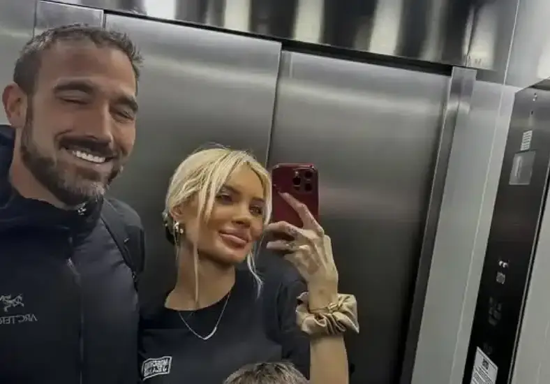 Мъжът на Анита  се върна при нея