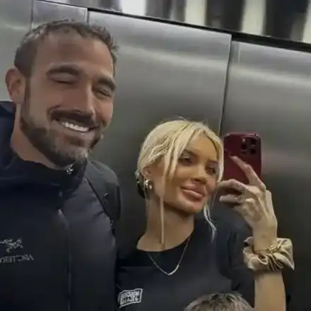 Мъжът на Анита  се върна при нея