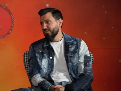 НЕ Е ДОБРЕ: Мартин Николов взриви мрежата с изцепка! (Емануела май ще се окаже права - СНИМКИ)